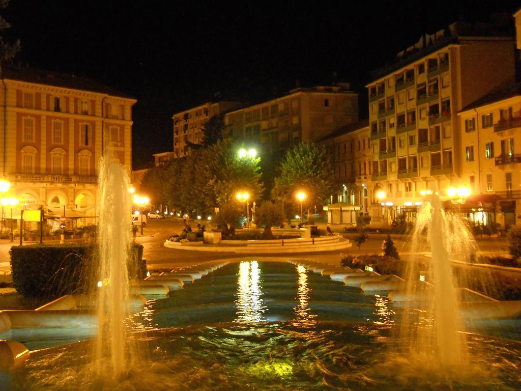 Hotel Ariston Acqui Terme Buitenkant foto